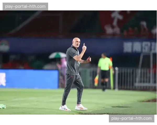 独家专访上海海港主帅穆斯卡特：谈球队风格转型的阵痛与坚持